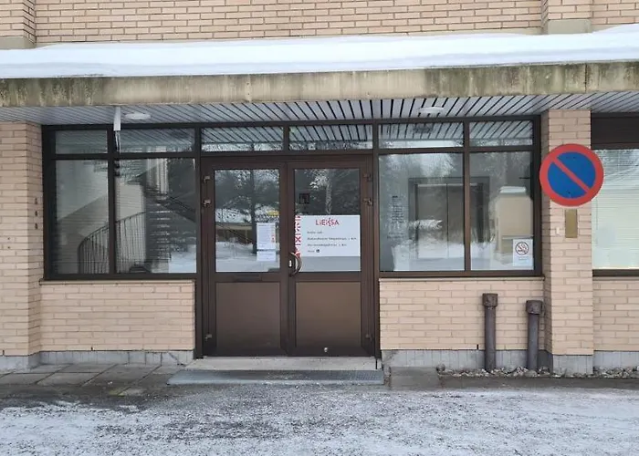 Kattohuoneisto Keskustassa