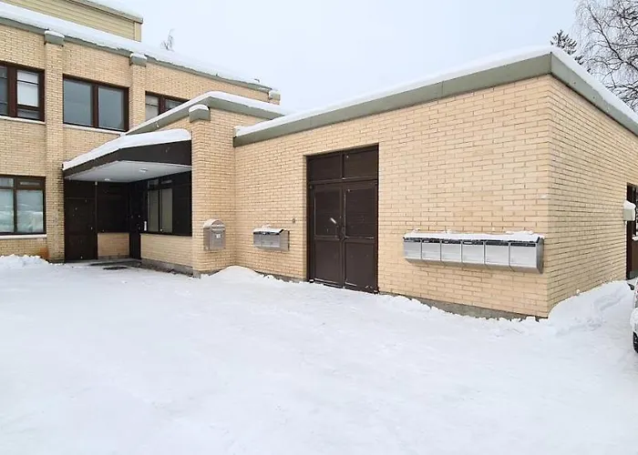 Kattohuoneisto Keskustassa