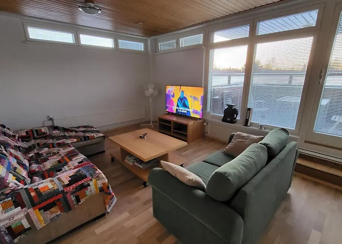 Kattohuoneisto Keskustassa Лиекса